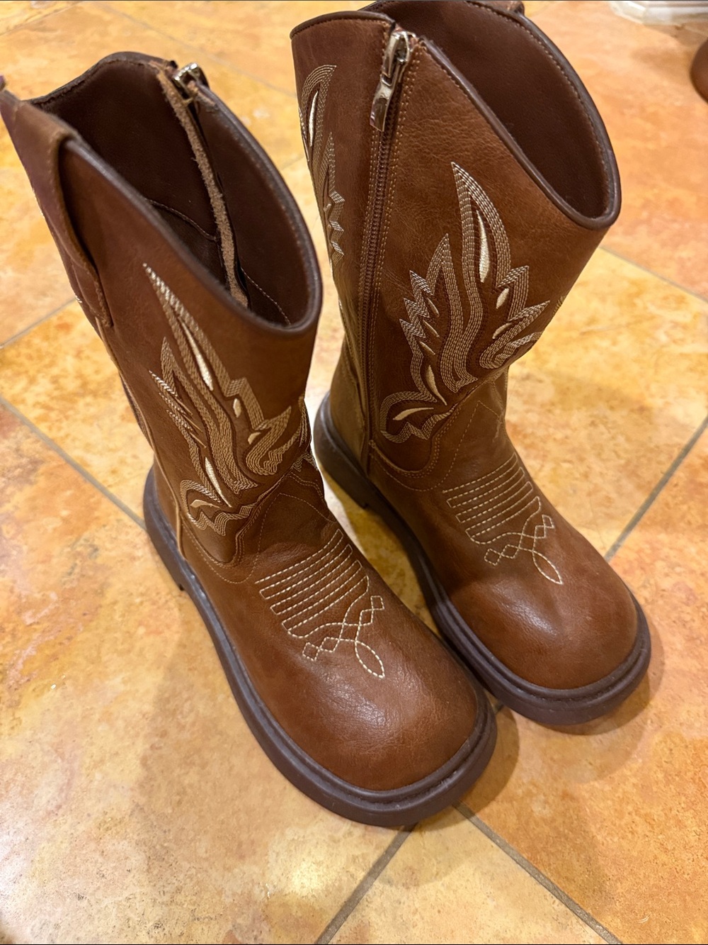 Brown Embroidered Western Zip-Top Boots